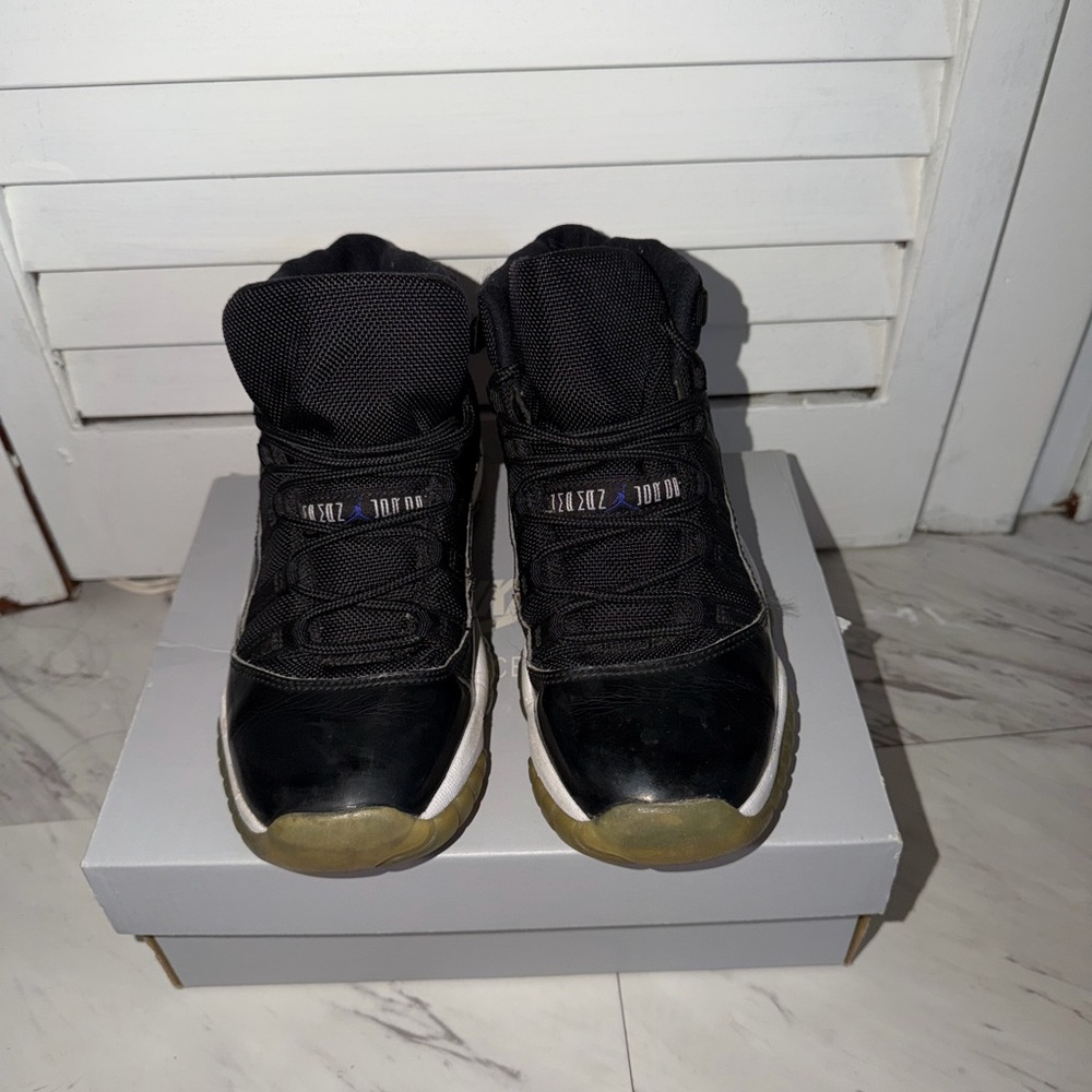 Jordan 11’s Sneakers
